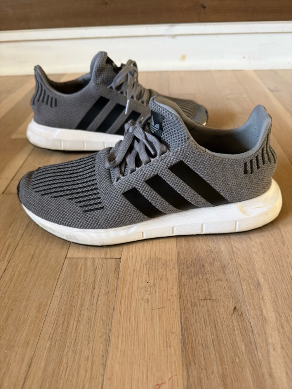 adidas Men’s Swift Run Sneakers